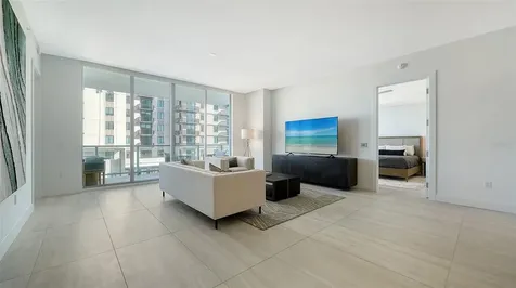 301 Quay Commons Drive Sarasota FL 34236