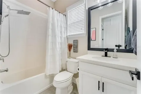 8675 Finsen Street Orlando FL 32827