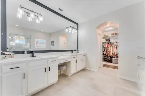 8675 Finsen Street Orlando FL 32827