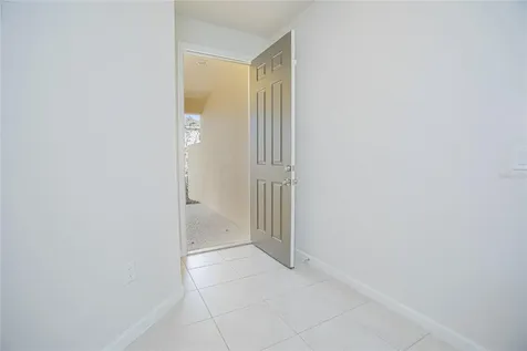 2723 Pleasant Cypress Circle Kissimmee FL 34741