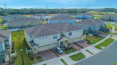2723 Pleasant Cypress Circle Kissimmee FL 34741