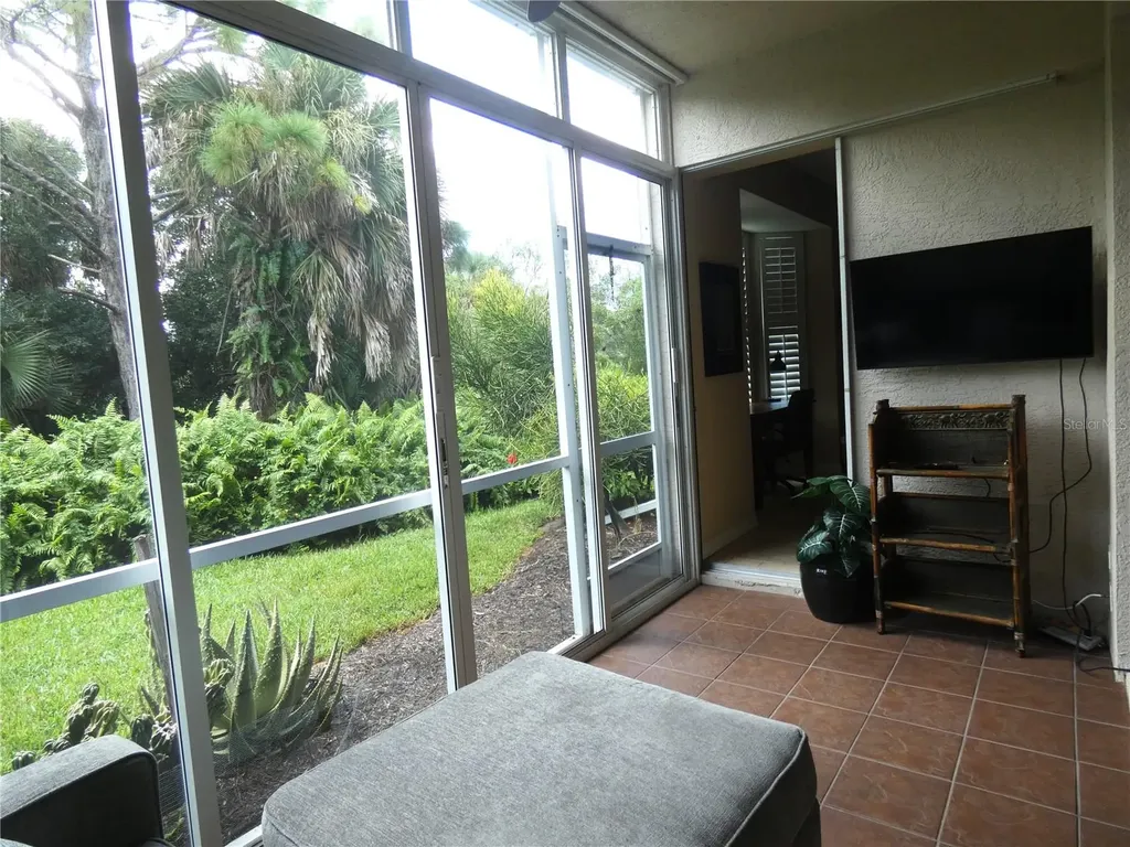 9611 Castle Point Drive Sarasota FL 34238