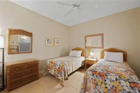 9611 Castle Point Drive Sarasota FL 34238