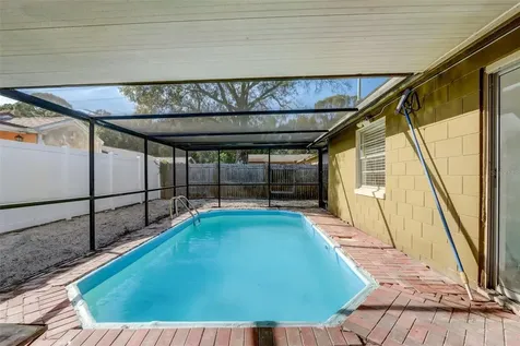 10212 Wexford Court Tampa FL 33615