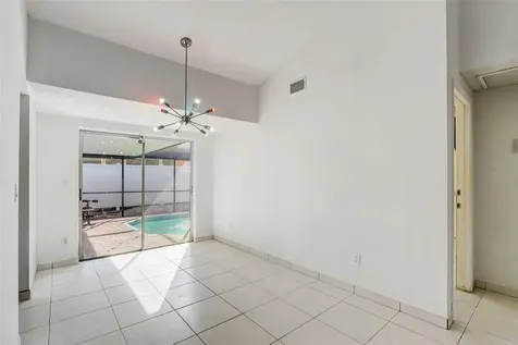 10212 Wexford Court Tampa FL 33615