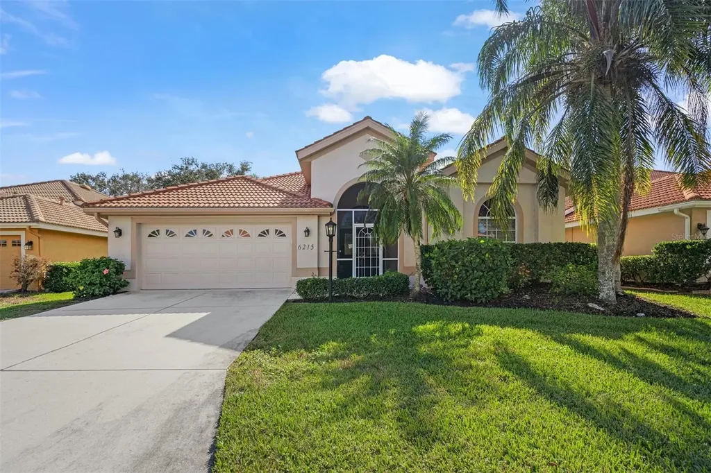 6215 Donnington Court Sarasota FL 34238