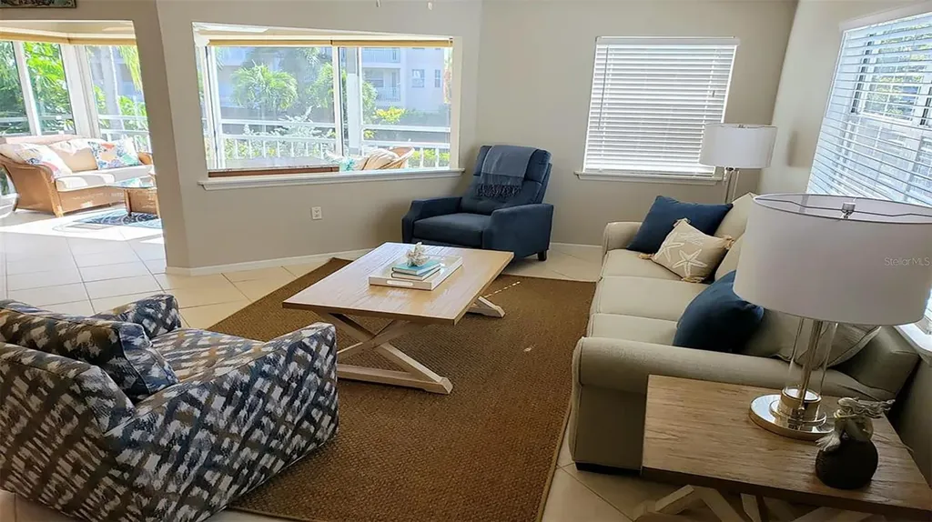 1340 Siesta Bayside Drive Sarasota FL 34242