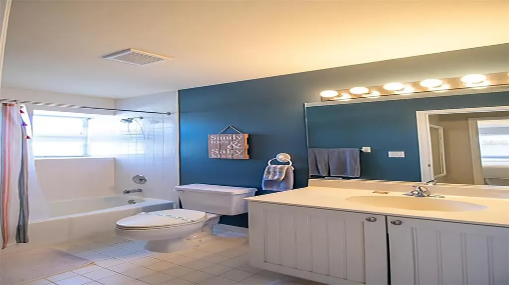 1340 Siesta Bayside Drive Sarasota FL 34242