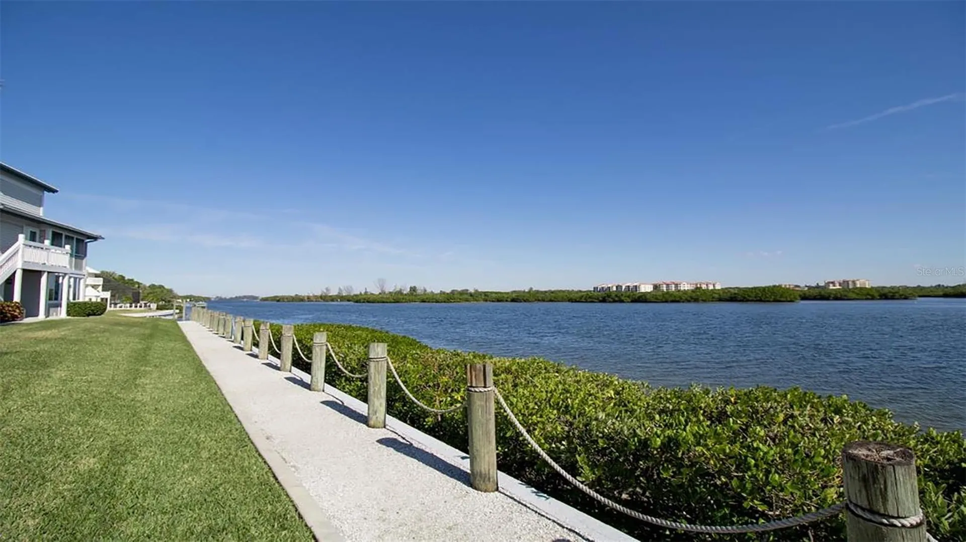 1340 Siesta Bayside Drive Sarasota FL 34242