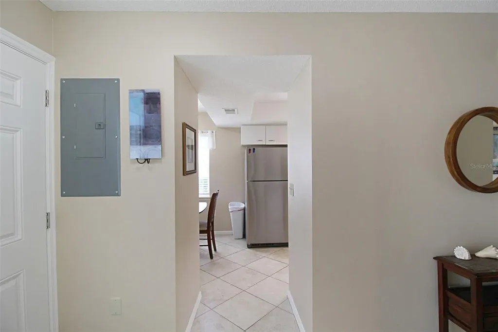 1260 Siesta Bayside Drive Sarasota FL 34242