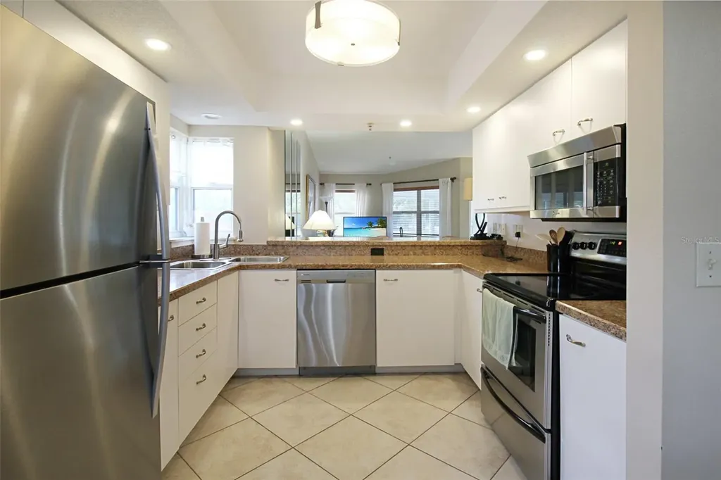 1260 Siesta Bayside Drive Sarasota FL 34242