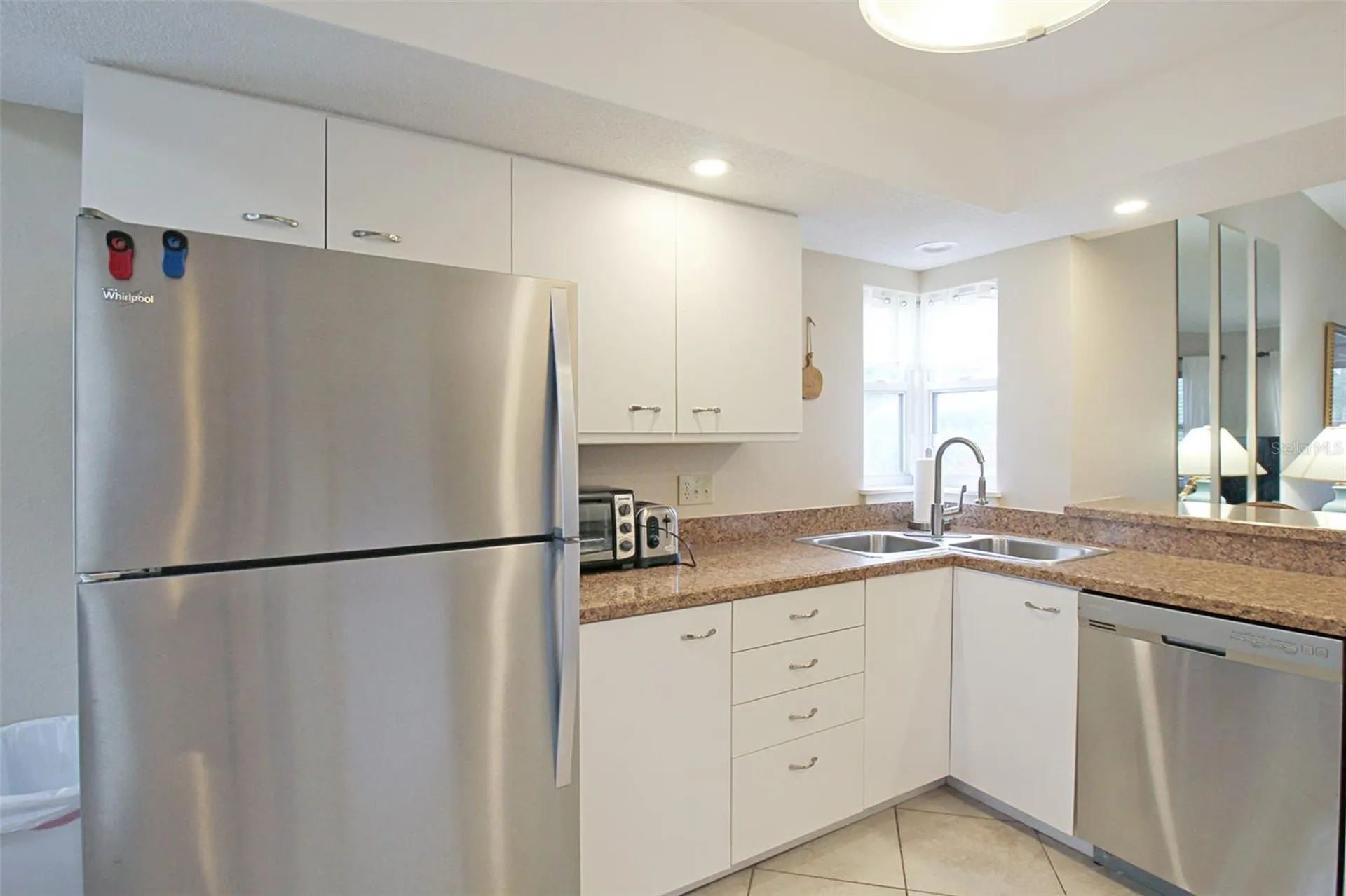 1260 Siesta Bayside Drive Sarasota FL 34242