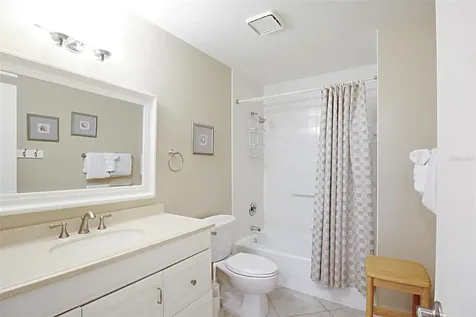 1260 Siesta Bayside Drive Sarasota FL 34242