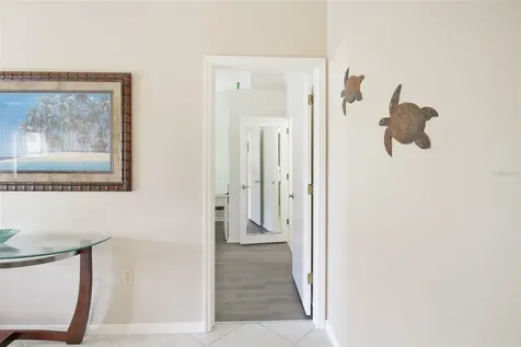 1260 Siesta Bayside Drive Sarasota FL 34242