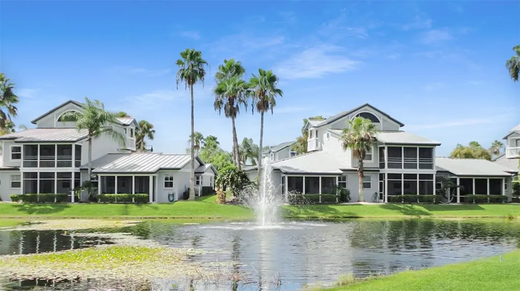 1318 Siesta Bayside Drive Sarasota FL 34242