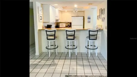 1318 Siesta Bayside Drive Sarasota FL 34242
