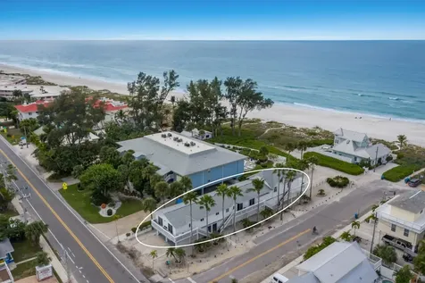 105 28TH Street Holmes Beach FL 34217