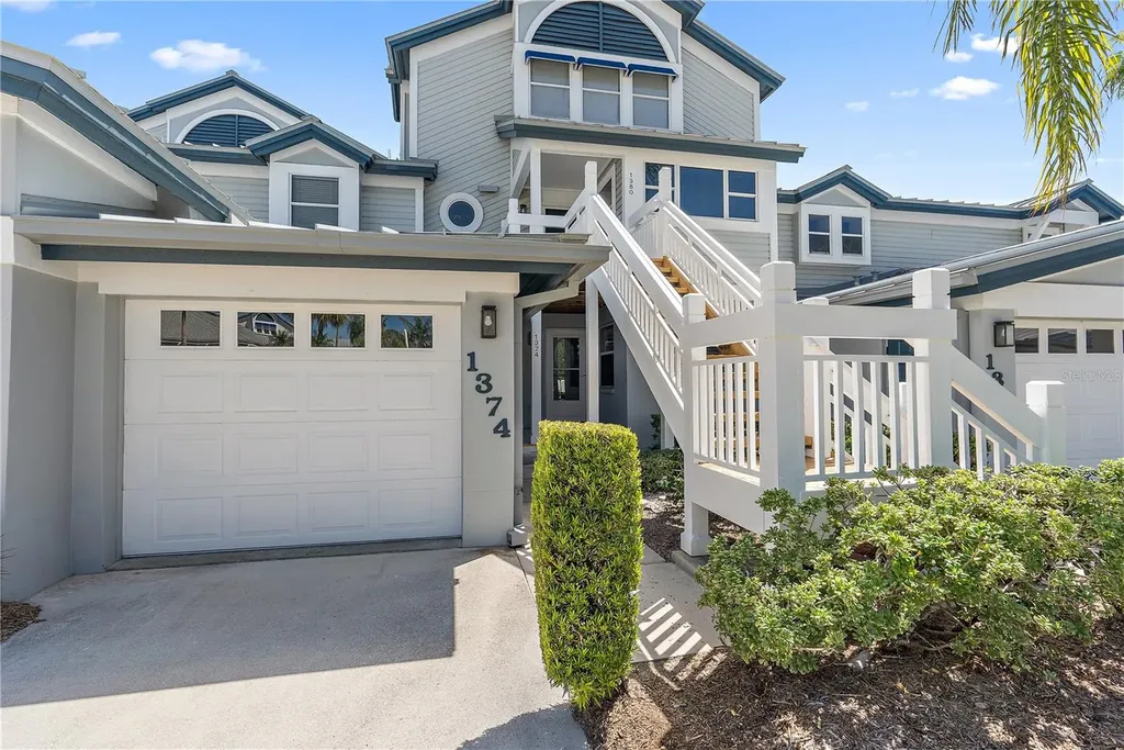 1374 Siesta Bayside Drive Sarasota FL 34242