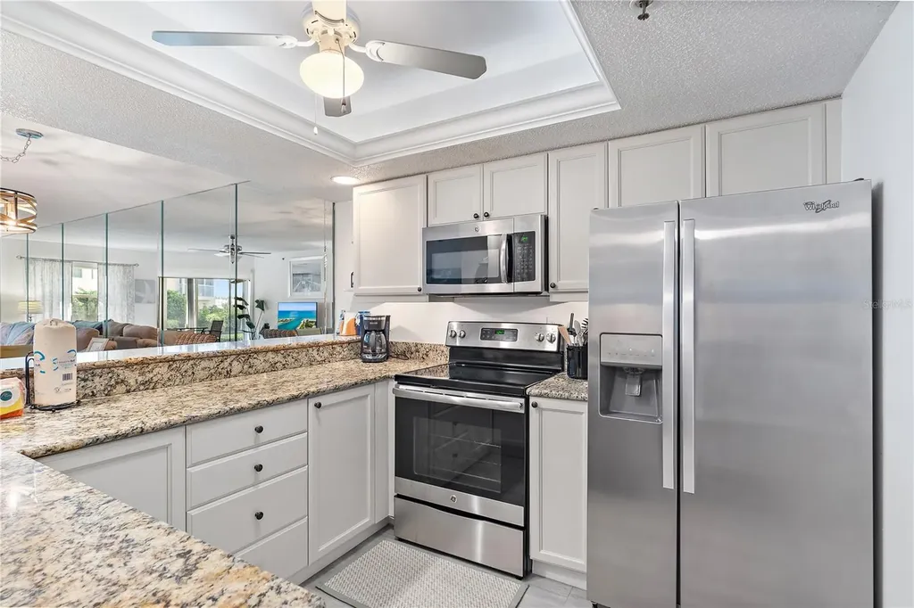 1374 Siesta Bayside Drive Sarasota FL 34242