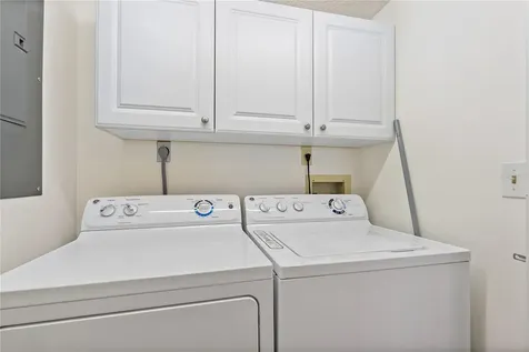 1374 Siesta Bayside Drive Sarasota FL 34242