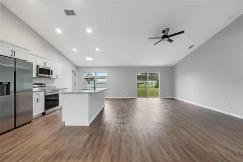 127 Hayes Street Lake Wales FL 33859