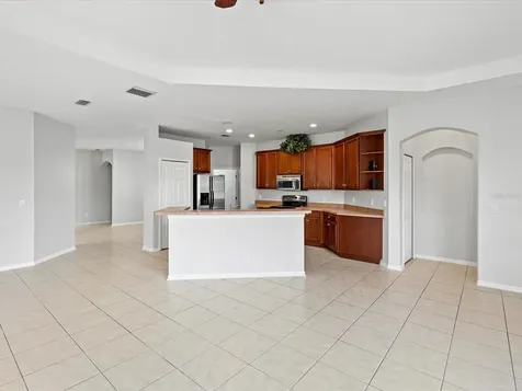 5511 Golden Isles Drive Apollo Beach FL 33572