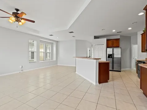 5511 Golden Isles Drive Apollo Beach FL 33572