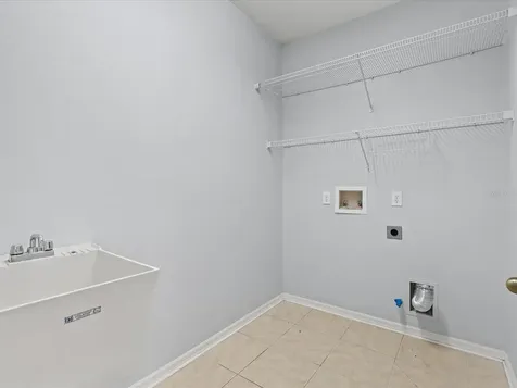 5511 Golden Isles Drive Apollo Beach FL 33572
