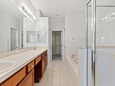 5511 Golden Isles Drive Apollo Beach FL 33572