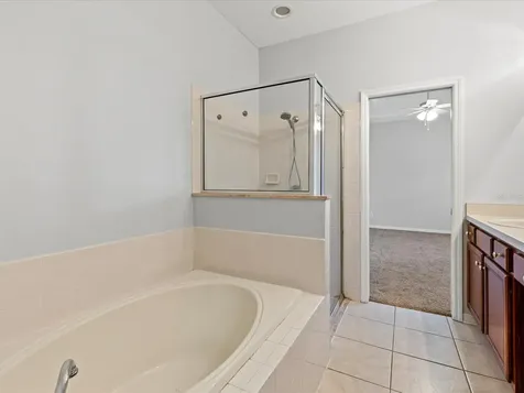 5511 Golden Isles Drive Apollo Beach FL 33572