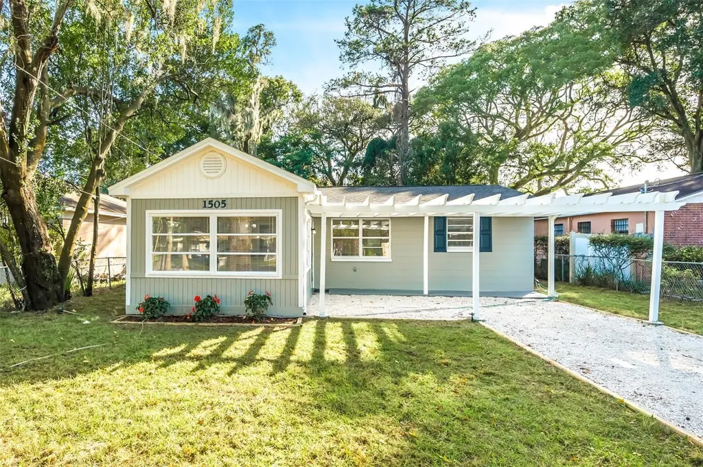 1505 E Poinsettia Avenue Tampa FL 33612