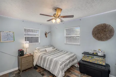4734 W Wisconsin Avenue Tampa FL 33616