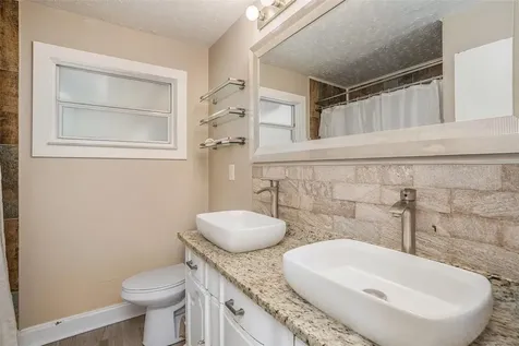 4734 W Wisconsin Avenue Tampa FL 33616
