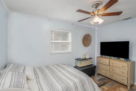4734 W Wisconsin Avenue Tampa FL 33616