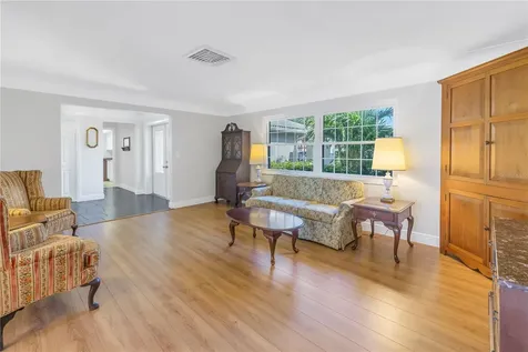 4736 Overlook Drive NE St Petersburg FL 33703