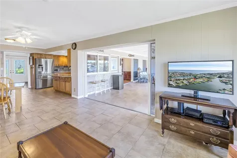 4736 Overlook Drive NE St Petersburg FL 33703