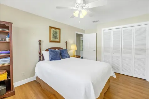 4736 Overlook Drive NE St Petersburg FL 33703