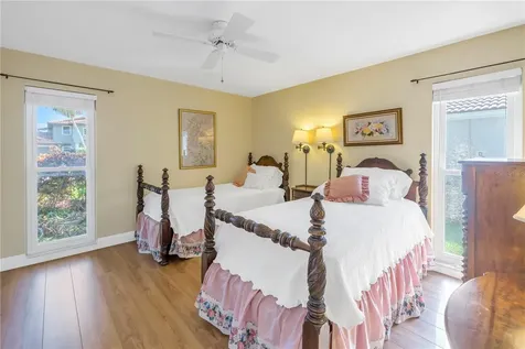 4736 Overlook Drive NE St Petersburg FL 33703