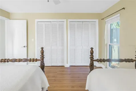 4736 Overlook Drive NE St Petersburg FL 33703