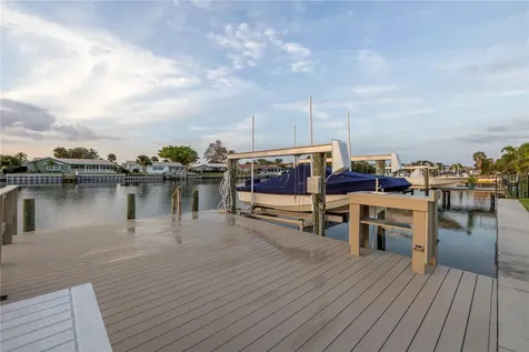 4736 Overlook Drive NE St Petersburg FL 33703
