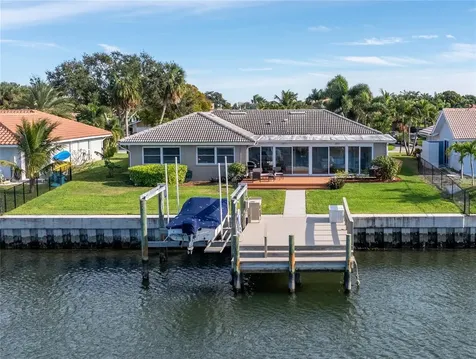 4736 Overlook Drive NE St Petersburg FL 33703