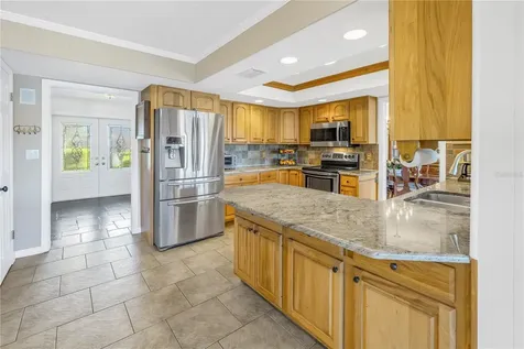 4736 Overlook Drive NE St Petersburg FL 33703