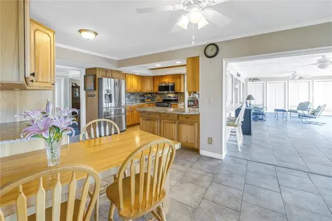 4736 Overlook Drive NE St Petersburg FL 33703