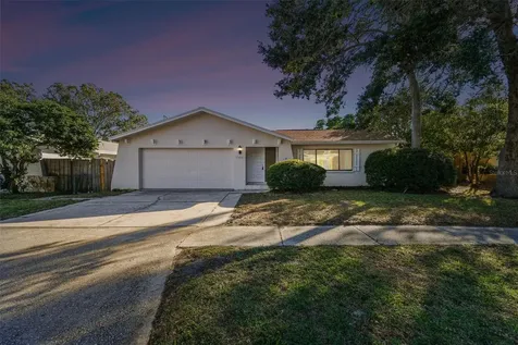 11424 102nd Court Seminole FL 33778