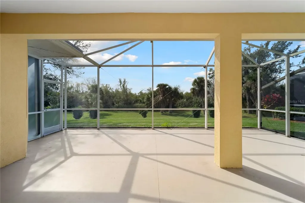 5301 Laurel Oak Court North Port FL 34287