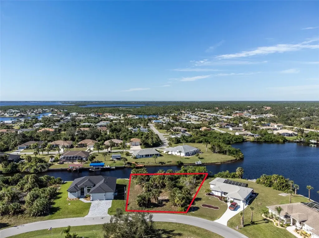 17306 Gulfspray Circle Port Charlotte FL 33948