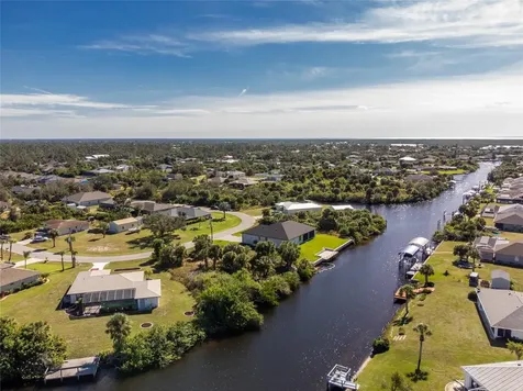 17306 Gulfspray Circle Port Charlotte FL 33948