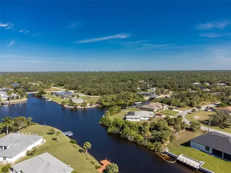 17306 Gulfspray Circle Port Charlotte FL 33948