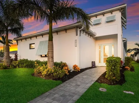 6015 Salt Grass Street Bradenton FL 34210
