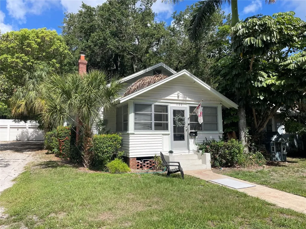 1108 22nd Street W Bradenton FL 34205